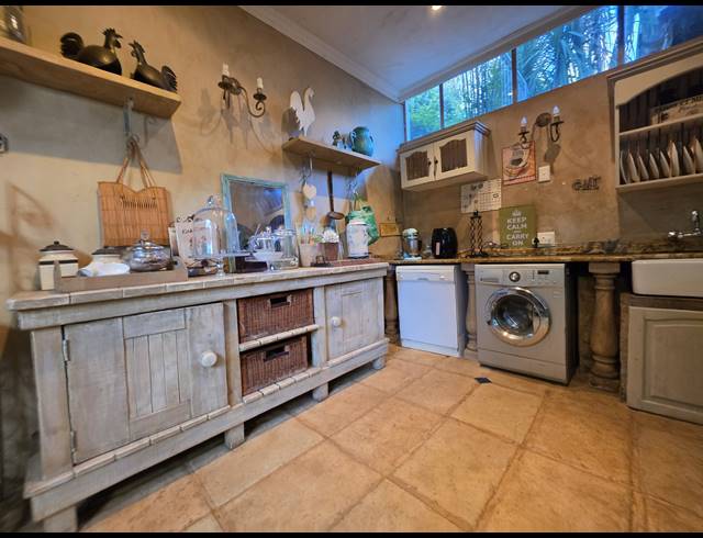 4 BEDROOM HOUSE FOR SALE IN GLENVISTA